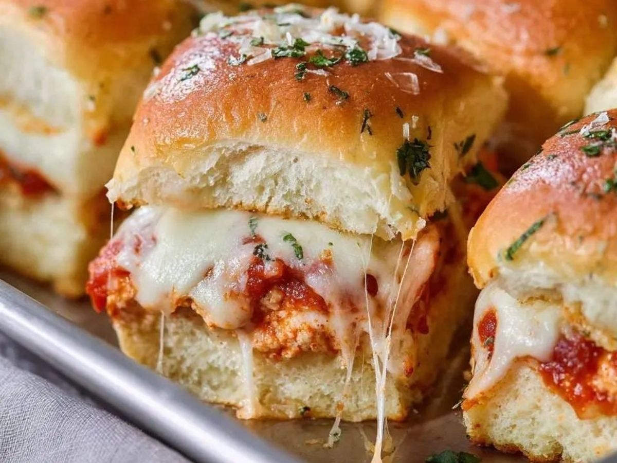 Chicken Parm Sliders